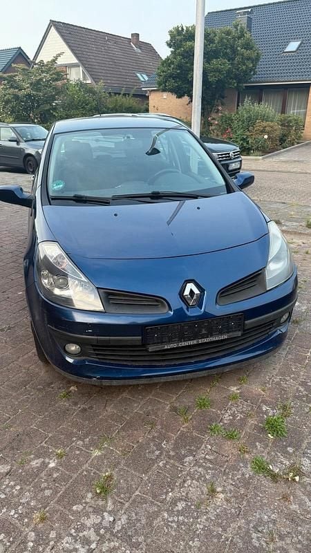 Blau Gebraucht 2006 Renault Clio III Kleinwagen | 800 € (Superpreis) - Bild 1/4