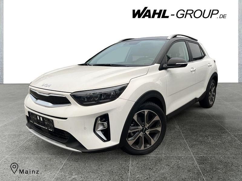 Weiß Gebraucht 2022 Kia Stonic Spirit SUV | 18.985 € (Fairer Preis) - Bild 1/4