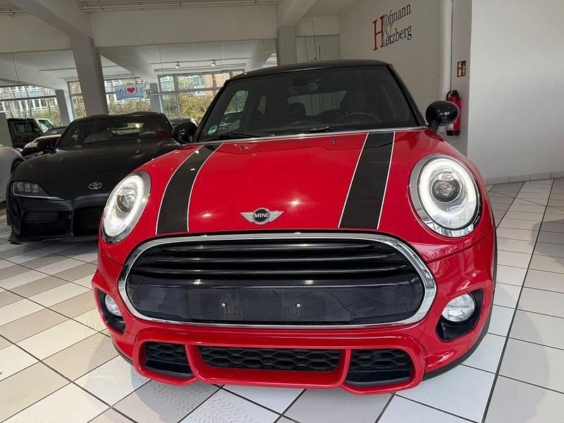 Gebraucht Mini Cooper 136 PS (100 kW) 2017 Rot Kleinwagen