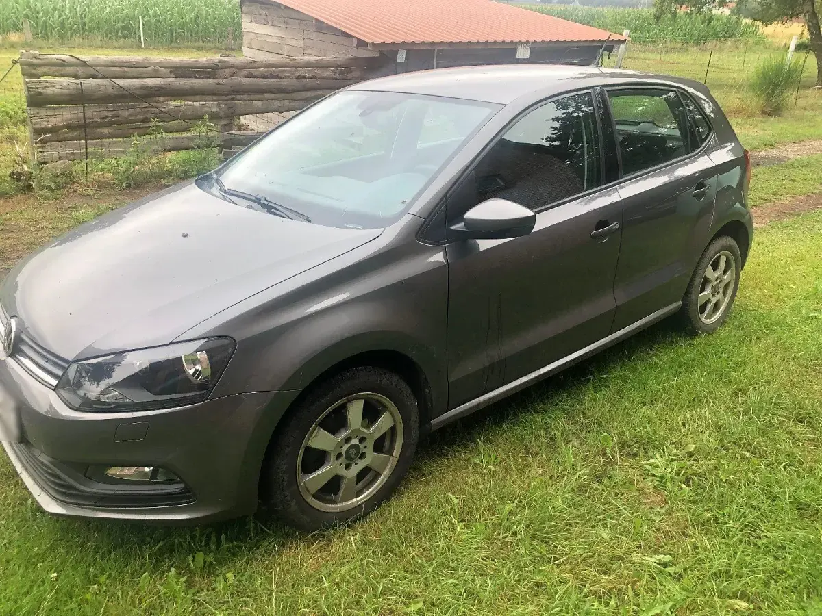 Gebraucht VW Polo 90 PS (66 kW) 2017 Grau Limousine