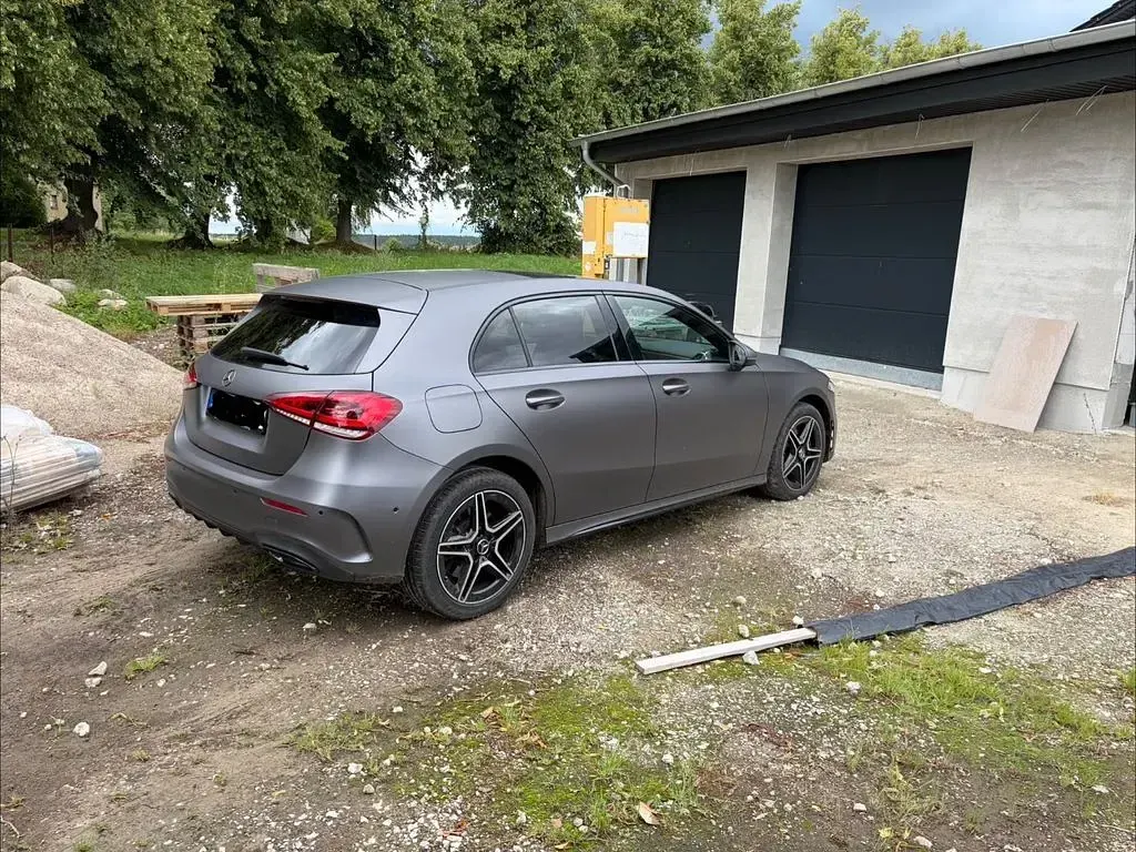 Gebraucht Mercedes A250 218 PS (160 kW) 2021 Schwarz Limousine
