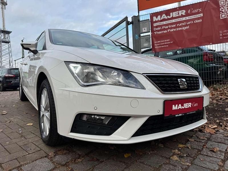Weiß Gebraucht 2017 Seat Leon Style Limousine | 8.900 € (Fairer Preis) - Bild 1/3