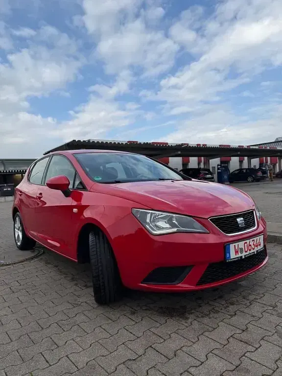 Gebraucht Seat Ibiza Style 90 PS (66 kW) 2016 Rot Limousine