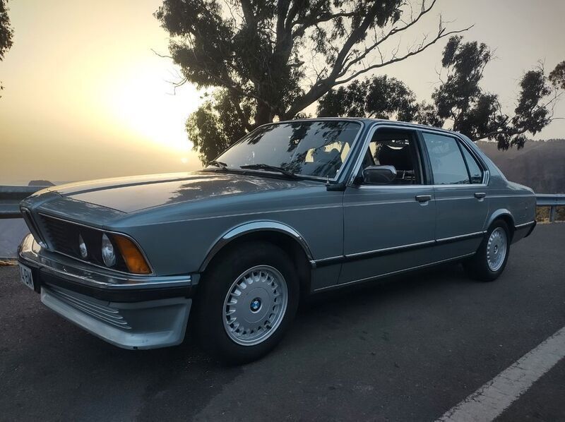 Grau Gebraucht 1982 BMW 728 Limousine | 9.500 € - Bild 1/4