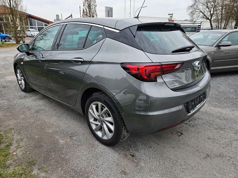 Gebraucht Opel Astra Business Elegance 145 PS (106 kW) 2020 Grau Limousine