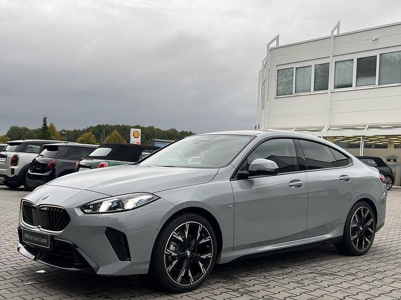 Nowe BMW 220 Performance 170 KM (125 kW) 2025 Szary Coupe