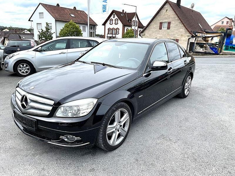 Schwarz Gebraucht 2007 Mercedes C220 Avantgarde Limousine | 5.300 € (Guter Preis) - Bild 1/4