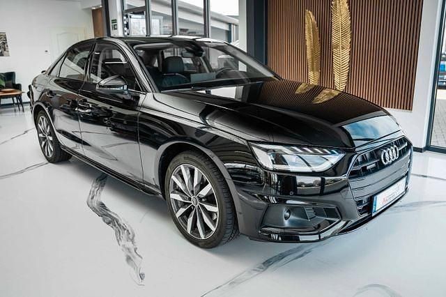 Schwarz Gebraucht 2022 Audi A4 Limousine | 28.500 € (Guter Preis) - Bild 1/4