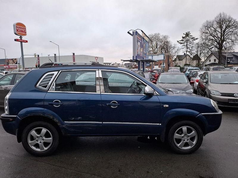 Gebraucht Hyundai Tucson GLS 141 PS (103 kW) 2005 Blau SUV