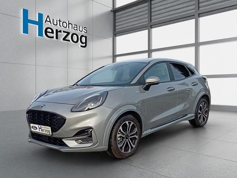 Gebraucht Ford Puma 155 PS (114 kW) 2023 Hell silber metallic (metallic) SUV