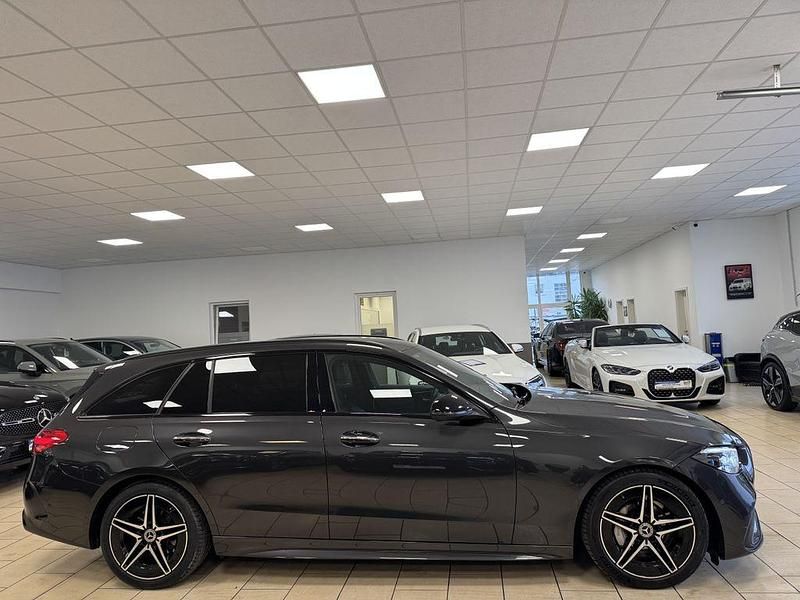 Gebraucht Mercedes C300 AMG line 265 PS (194 kW) 2023 Grau Kombi