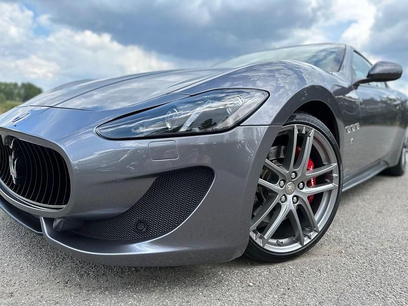 Gebraucht Maserati Granturismo 460 PS (338 kW) 2015 Grau Coupé