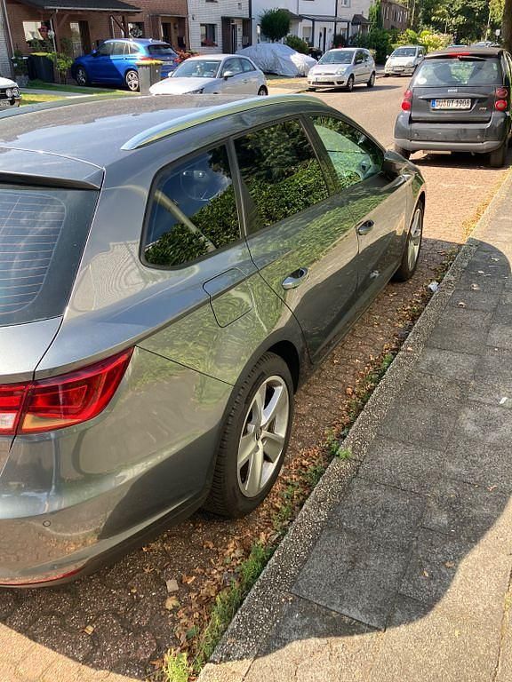 Gebraucht Seat Leon ST Style 150 PS (110 kW) 2015 Grau Kombi