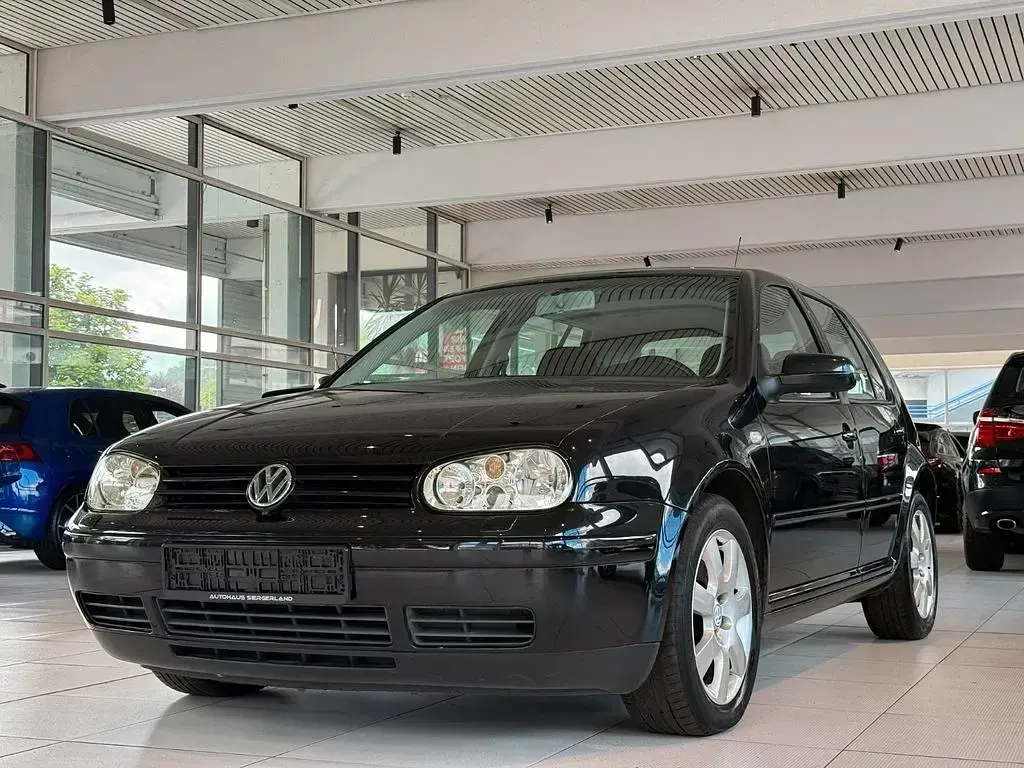 Gebraucht VW Golf IV Highline 116 PS (85 kW) 2003 Schwarz Limousine