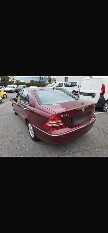 Gebraucht Mercedes C200 163 PS (119 kW) 2000 Andere farben Limousine