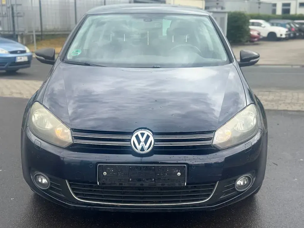 Gebraucht VW Golf VI Style 105 PS (77 kW) 2011 Blau Kleinwagen