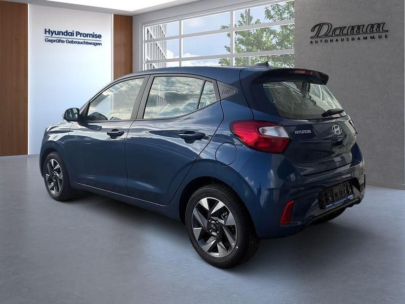 Neu Hyundai i10 Trend 63 PS (46 kW) 2025 Blau Kleinwagen