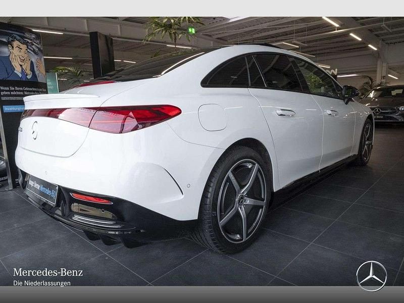 Gebraucht Mercedes EQE350 AMG 214 kW (292 PS) 2024 Weiß Limousine