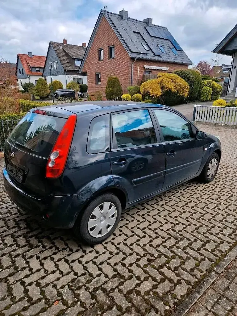 Usata Ford Fiesta 60 CV (44 kW) 2008 Nero Utilitaria
