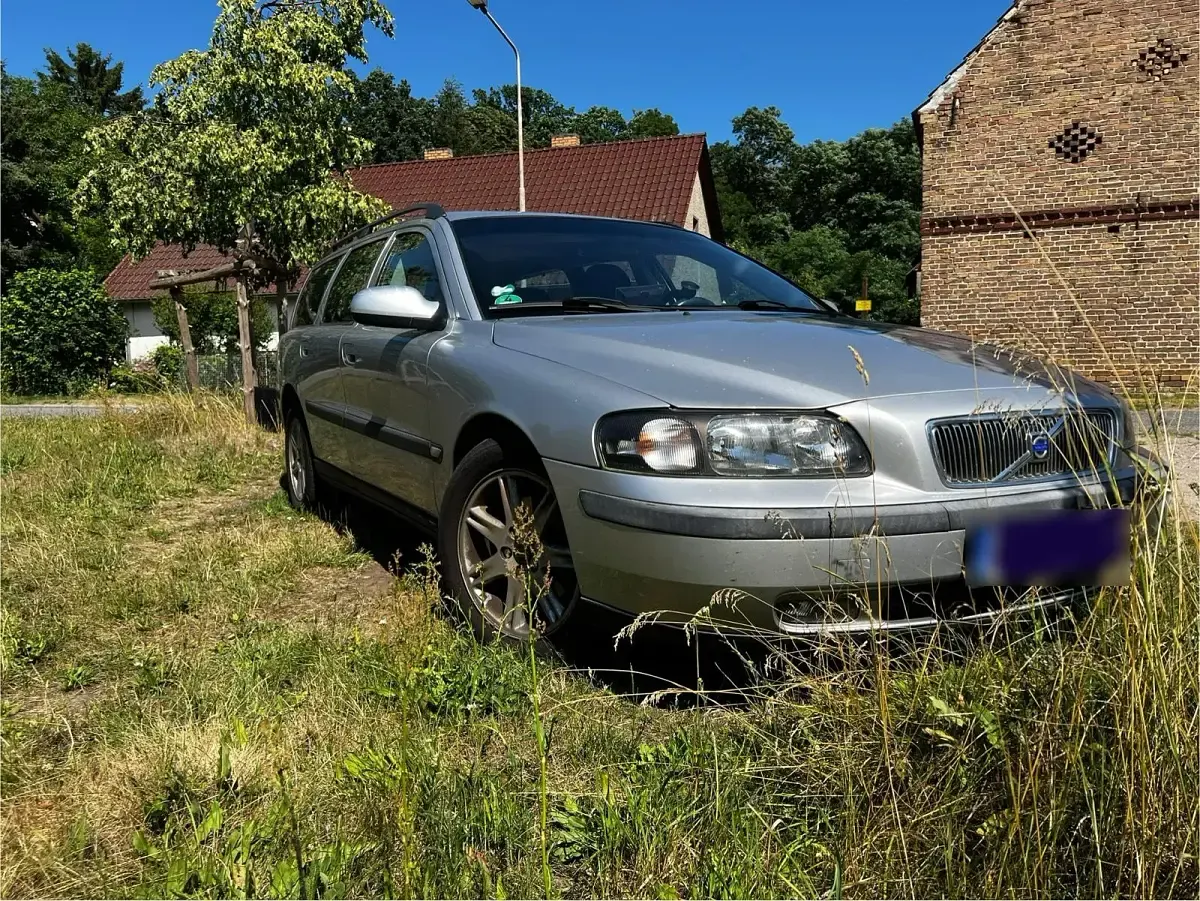 Gebraucht Volvo V70 140 PS (102 kW) 2002 Silber Kombi