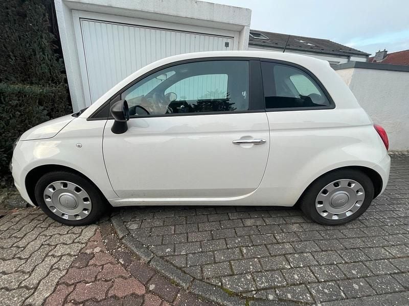 Beige Gebraucht 2023 Fiat 500 Club Kleinwagen | 11.000 € (Guter Preis) - Bild 1/4