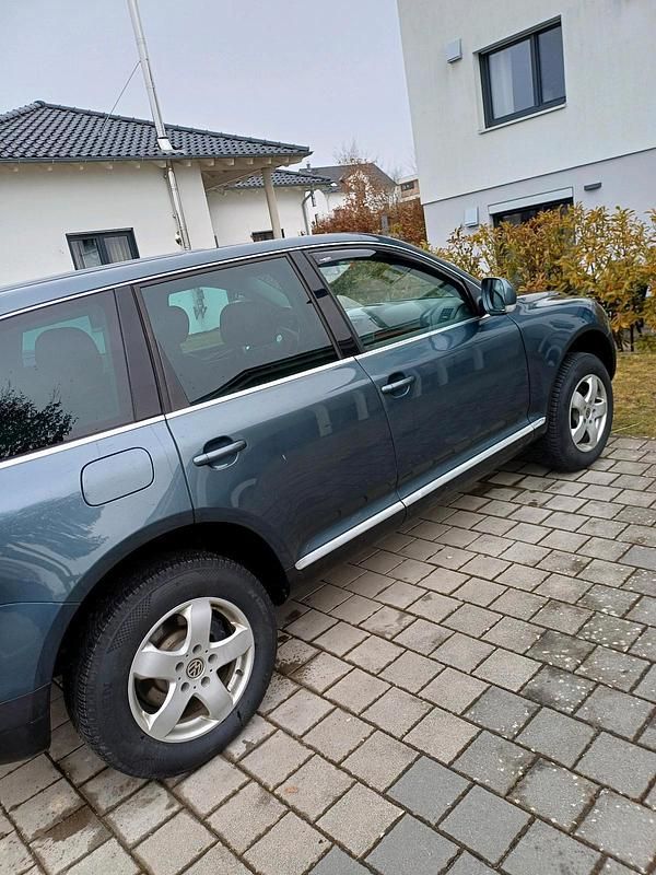 Gebraucht VW Touareg 224 PS (164 kW) 2005 Grau SUV