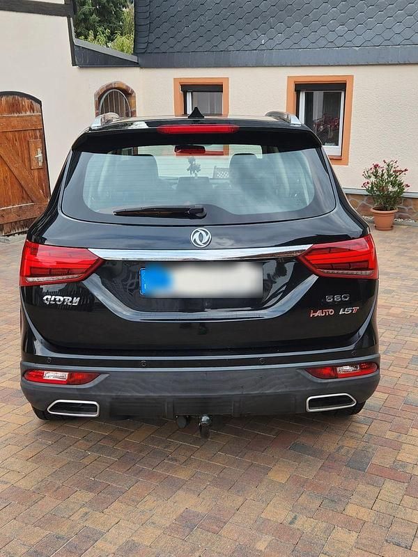 Gebraucht DFSK Fengon 149 PS (109 kW) 2020 Schwarz SUV