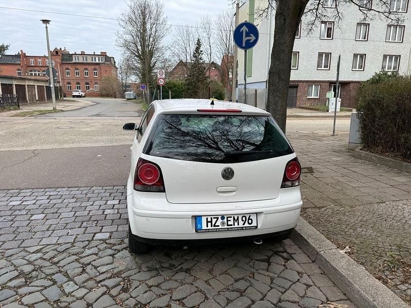 Gebraucht VW Polo United 80 PS (58 kW) 2008 Weiß Kleinwagen