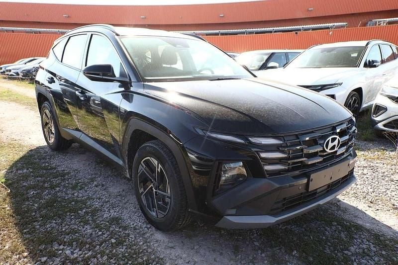 Abyss black mineralef... Neu 2025 Hyundai Tucson Select SUV | 28.952 € (Guter Preis) - Bild 1/4