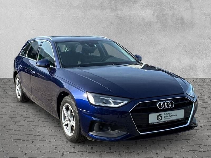 Gebraucht Audi A4 163 PS (119 kW) 2024 Blau Kombi