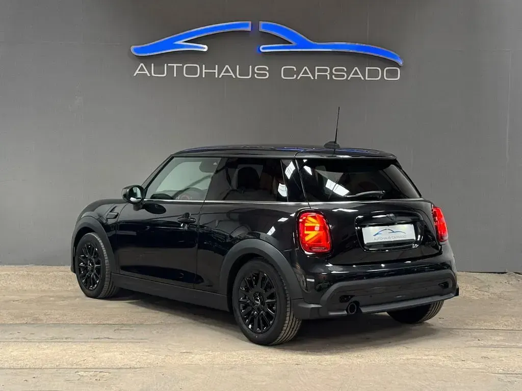 Gebraucht Mini Cooper 136 PS (100 kW) 2023 Schwarz Kleinwagen