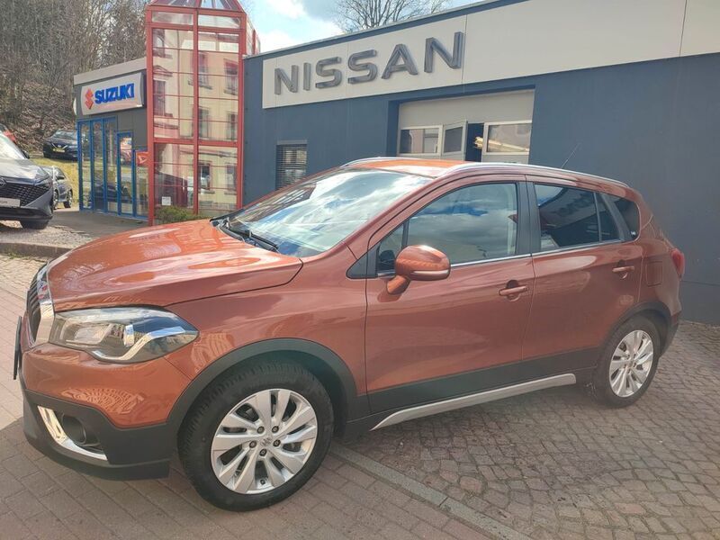 Orange Gebraucht 2021 Suzuki SX4 S-Cross Comfort SUV | 19.995 € (Guter Preis) - Bild 1/4