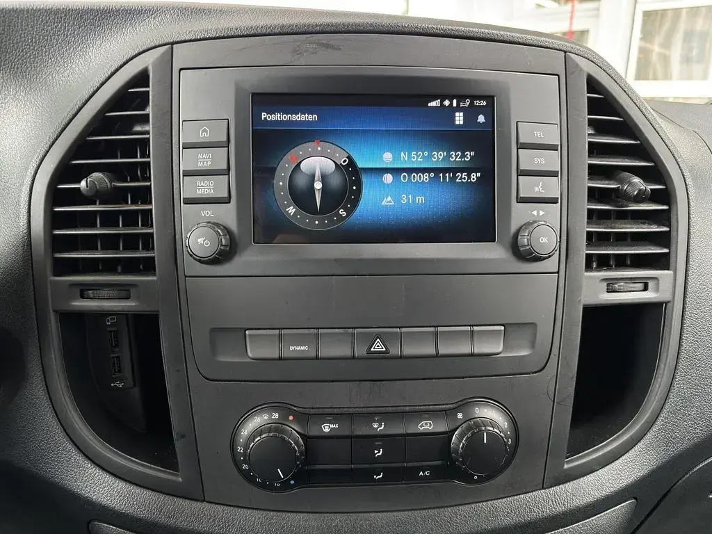 Gebraucht Mercedes e-Vito 85 kW (116 PS) 2024 Weiß Van