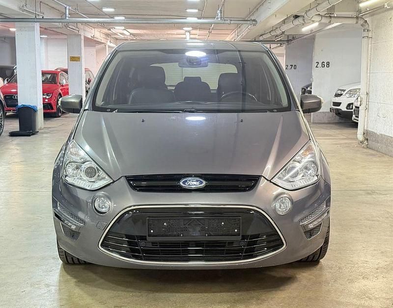 Gebraucht Ford S-MAX S 163 PS (119 kW) 2014 Grau Van / Kleinbus