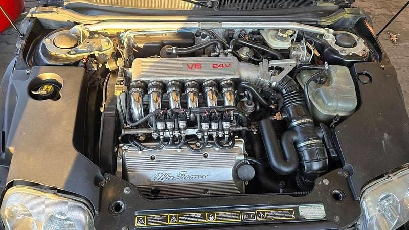 Gebraucht Alfa Romeo GTV 220 PS (161 kW) 1997 Schwarz Coupé