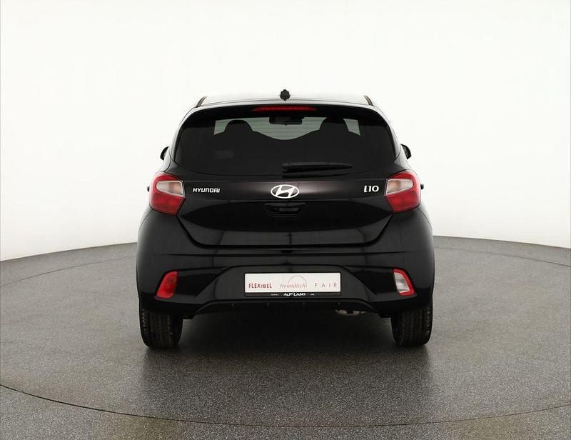 Neu Hyundai i10 67 PS (49 kW) 2025 Schwarz Kleinwagen