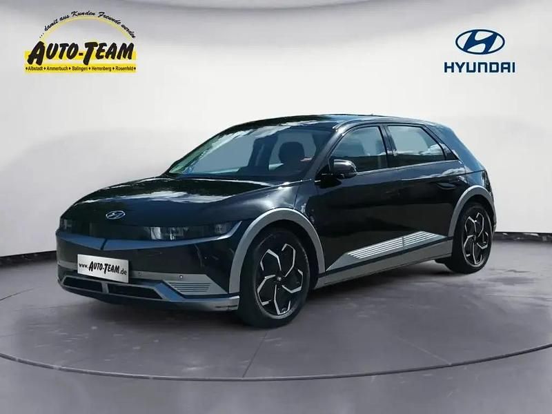 Schwarz Gebraucht 2021 Hyundai Ioniq 5 Dynamiq SUV | 27.000 € (Etwas zu teuer) - Bild 1/4