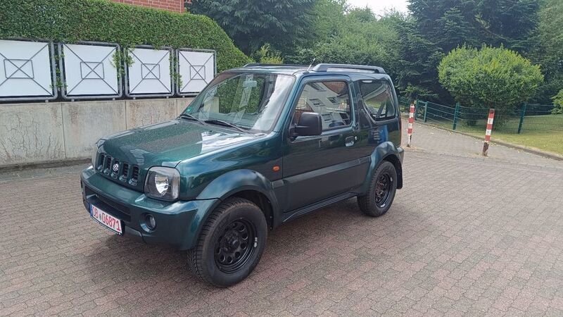 Grau Gebraucht 2004 Suzuki Jimny Ranger SUV | 4.999 € (Superpreis) - Bild 1/4