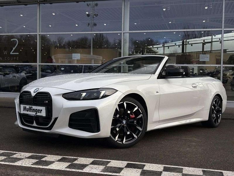 Gebraucht BMW 440 387 PS (284 kW) 2025 Mineralweiss Cabrio