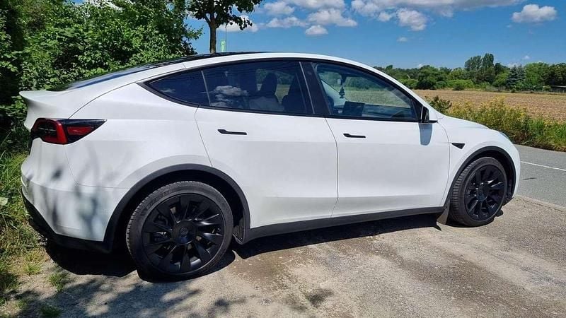 Gebraucht Tesla Model Y 378 kW (514 PS) 2022 Weiß SUV