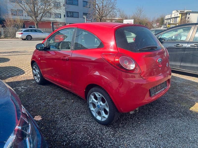 Gebraucht Ford Ka Champions Edition 69 PS (50 kW) 2012 Rot Kleinwagen