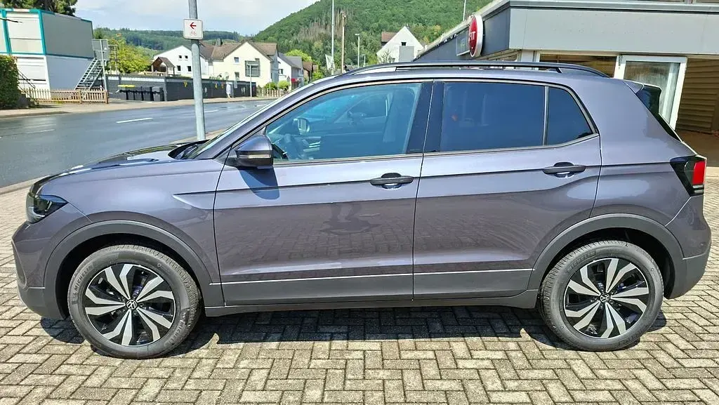 Neu VW T-Cross Life 116 PS (85 kW) 2026 Grau SUV