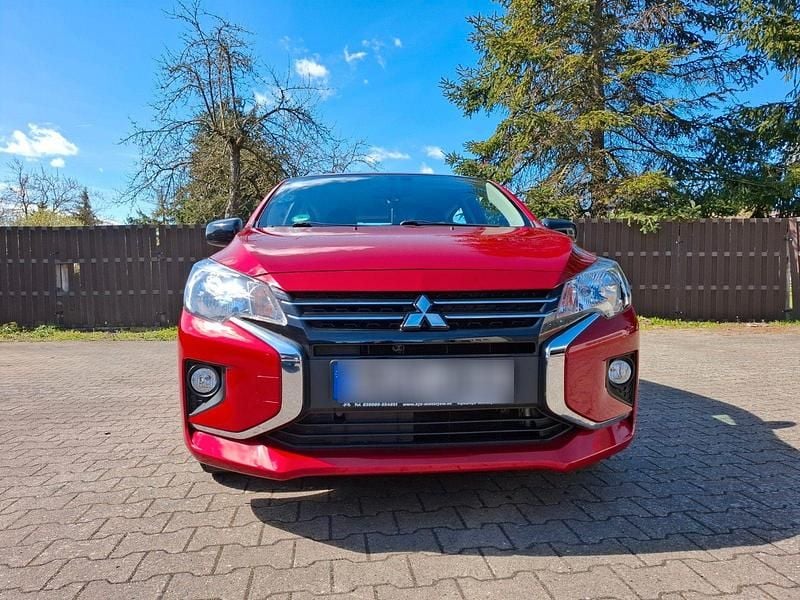 Gebraucht Mitsubishi Space Star Select 71 PS (52 kW) 2022 Rot Kleinwagen