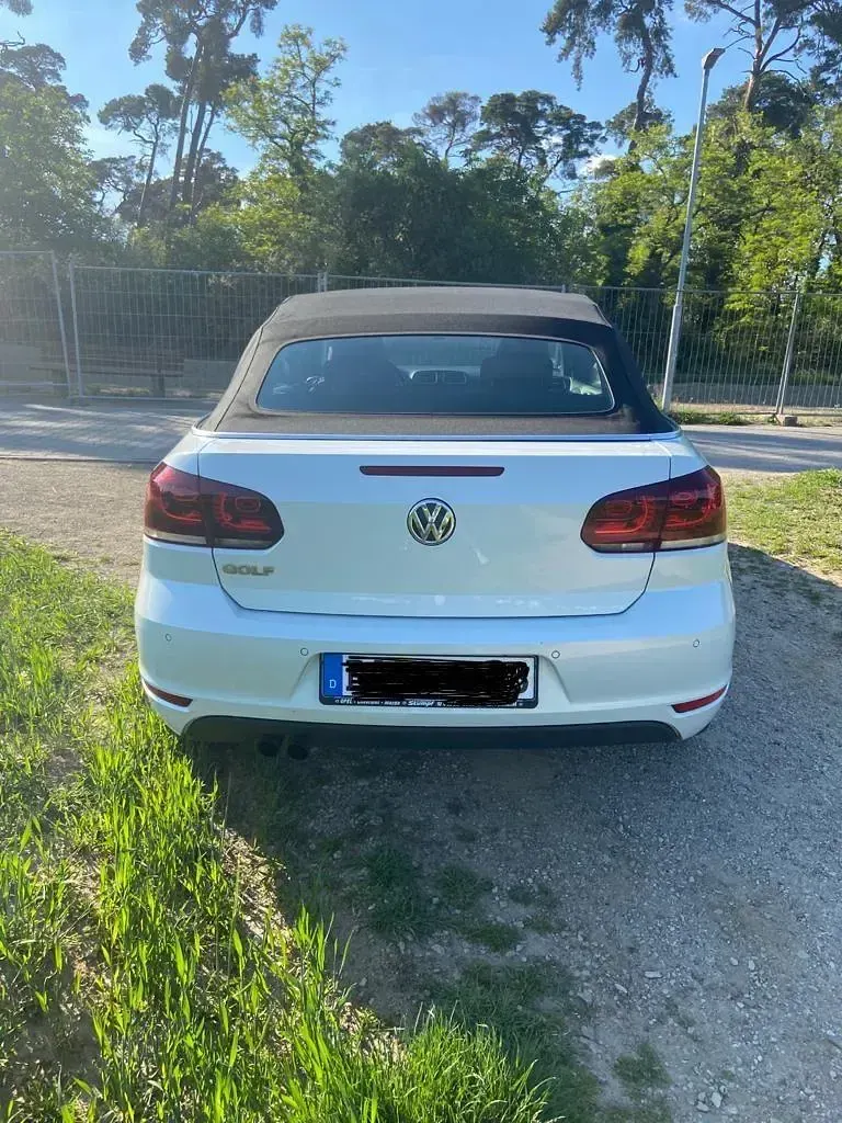 Gebraucht VW Golf Cabriolet 160 PS (117 kW) 2012 Weiß Cabrio