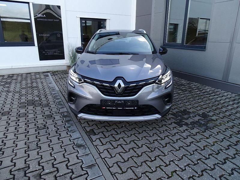 Używany Renault Captur Techno 140 KM (102 kW) 2024 Szary SUV