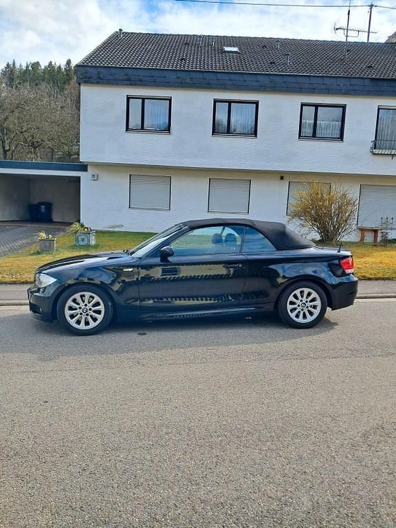 Gebraucht BMW 125 Cabriolet Advantage 218 PS (160 kW) 2009 Schwarz Cabrio