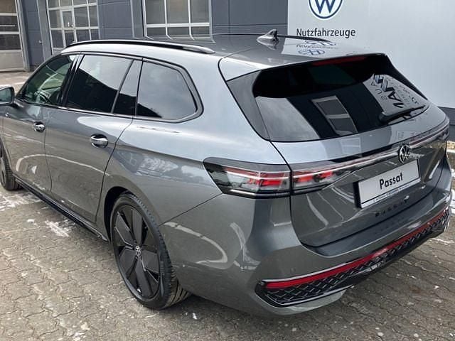 Neu VW Passat R-line 265 PS (194 kW) 2026 Grau Kombi