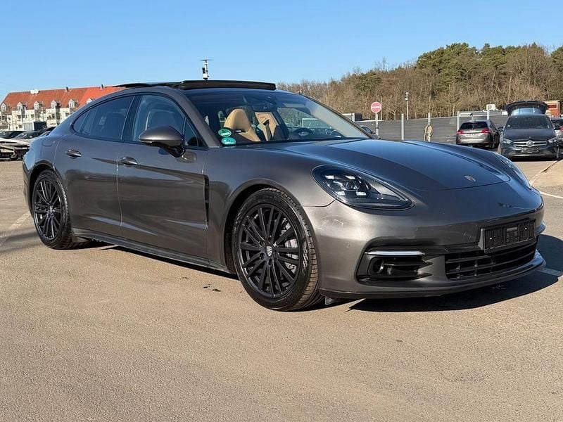Gebraucht Porsche Panamera 4 330 PS (242 kW) 2017 Grau Limousine