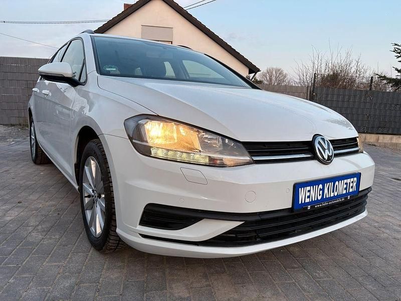 Gebraucht VW Golf VII 116 PS (85 kW) 2017 Weiß Kombi