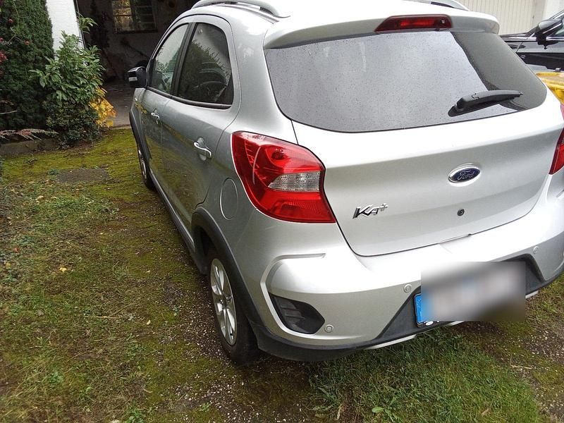 Gebraucht Ford Ka Plus 86 PS (63 kW) 2019 Silber Kleinwagen